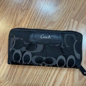 Coach wallet